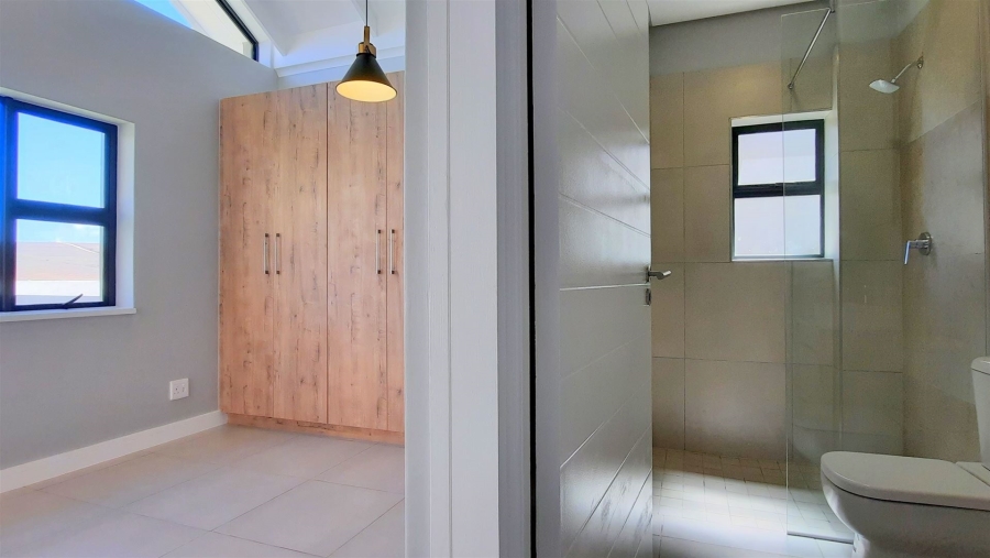 2 Bedroom Property for Sale in Hartland Lifestyle Estate Western Cape